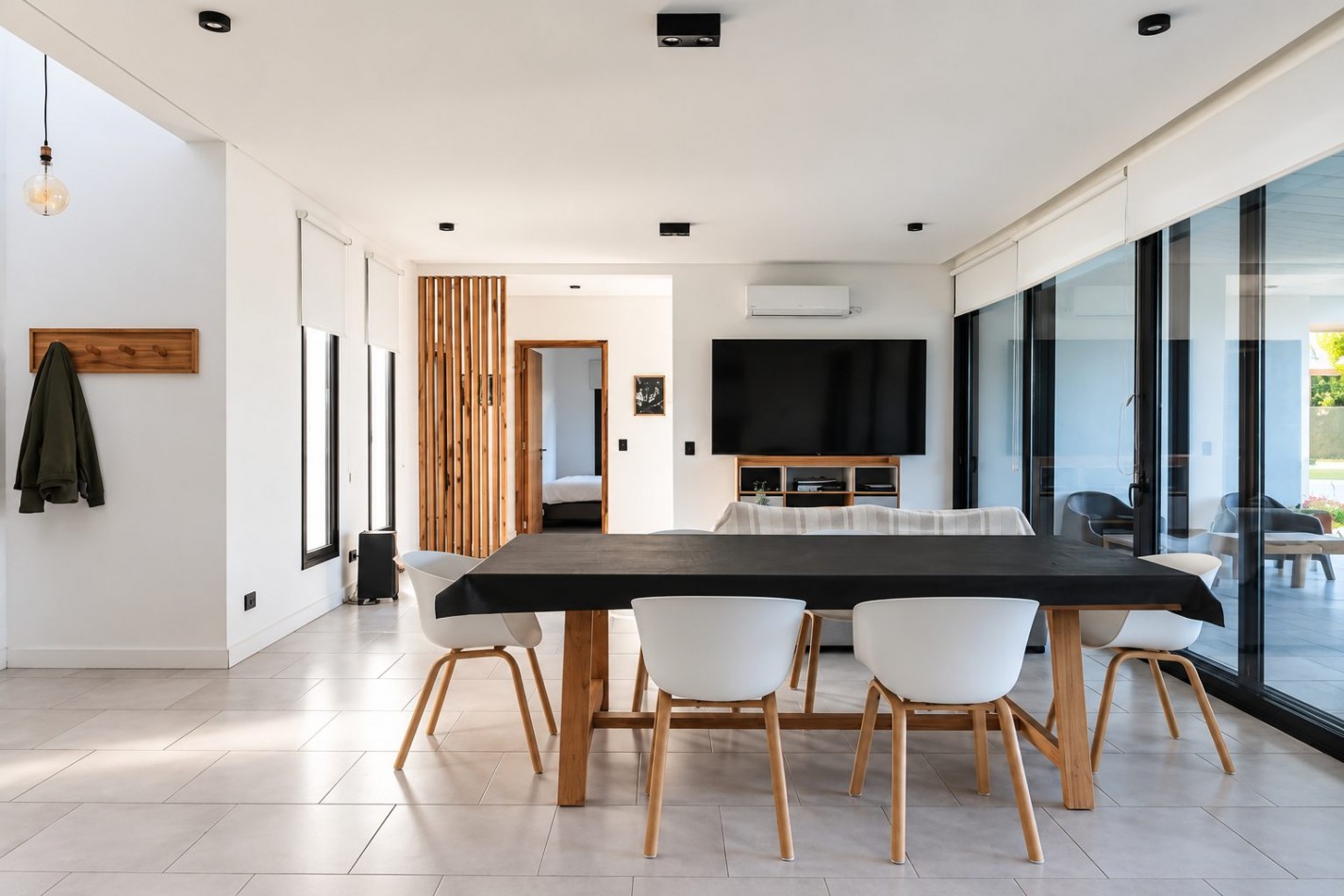 VENTA CASA EN PINAMAR BARRIO ALAMOS