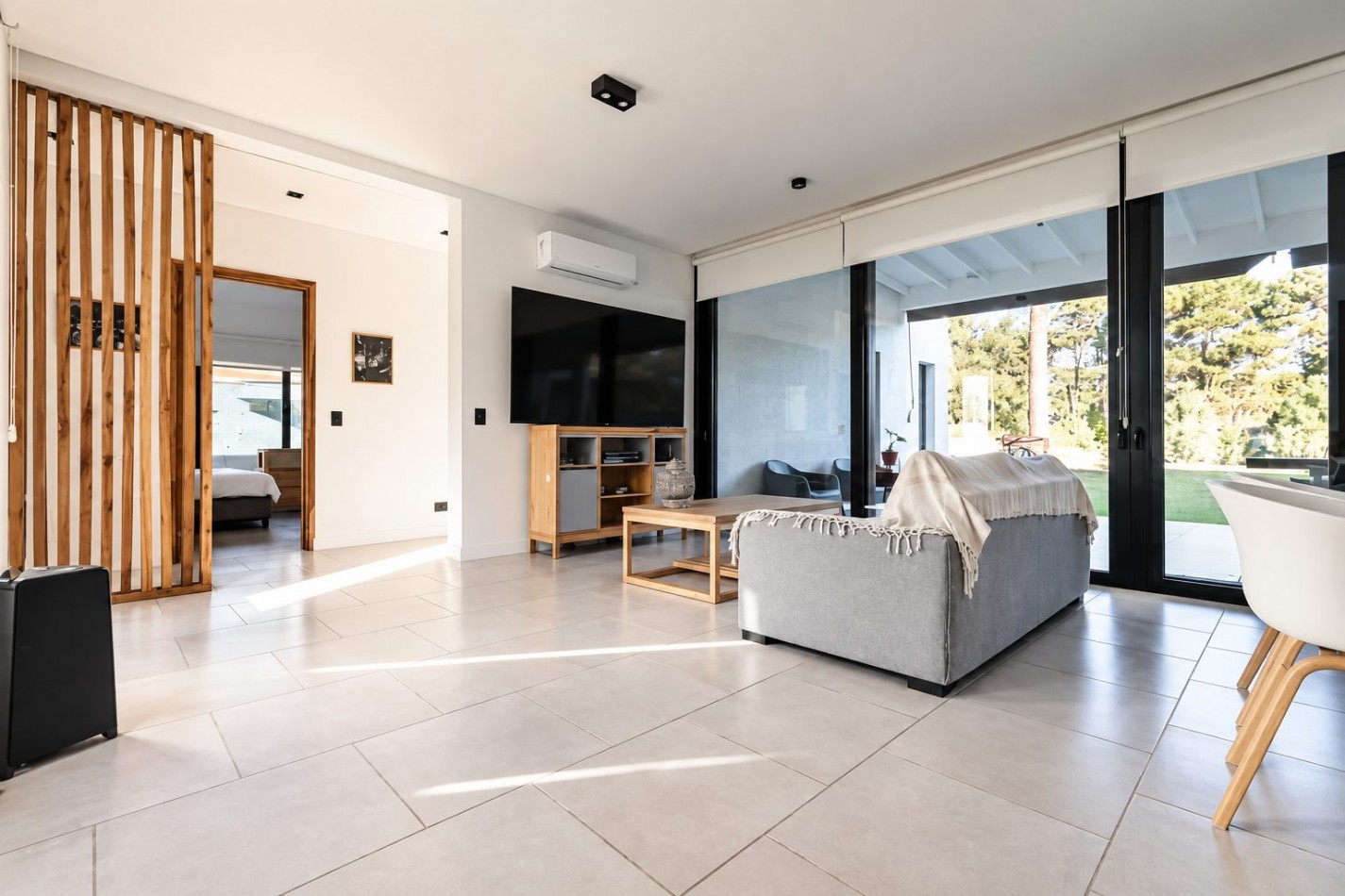 VENTA CASA EN PINAMAR BARRIO ALAMOS