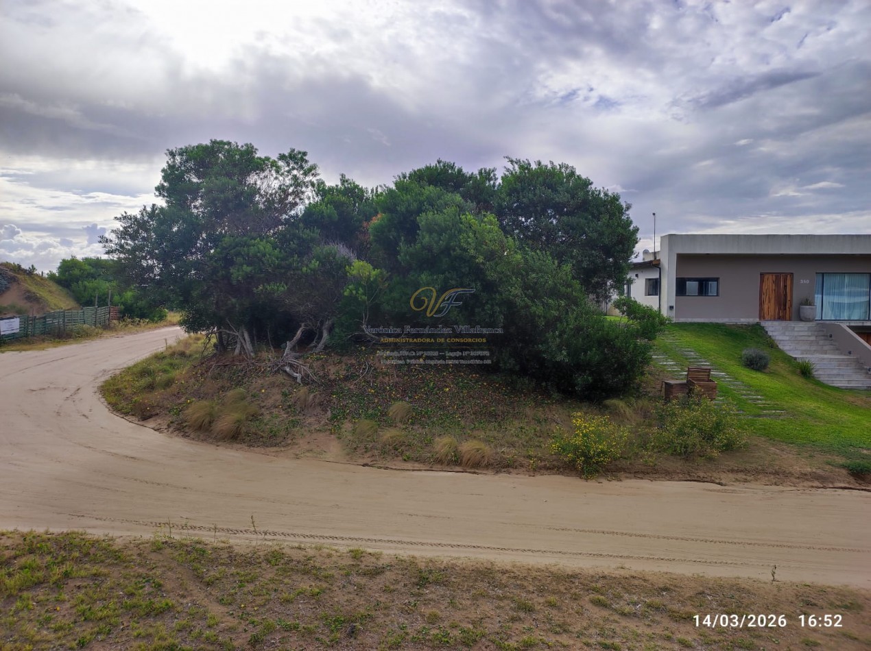 LOTE COSTA ESMERALDA SENDEROS 4 LOTE 361 ESQUINA ARBOLADA