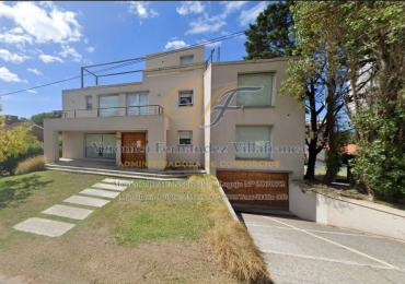 VENTA DE CASA EN PINAMAR